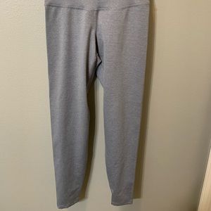 gray leggings